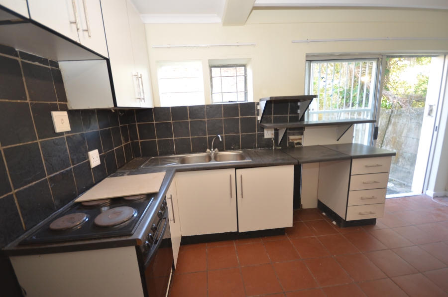 To Let 2 Bedroom Property for Rent in Cambridge West Eastern Cape